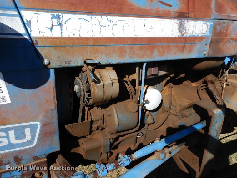 image for item DR1198 1974 Ford 4000  tractor