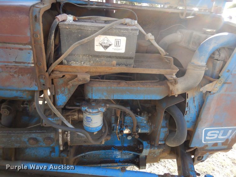 image for item DR1198 1974 Ford 4000  tractor