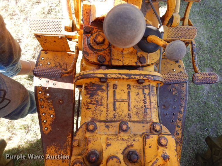 image for item DR1199 1966 Massey Ferguson 202  tractor