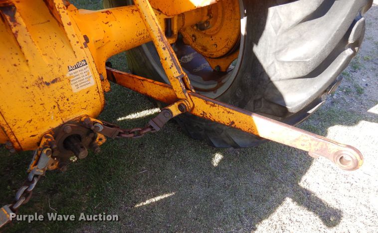 image for item DR1199 1966 Massey Ferguson 202  tractor