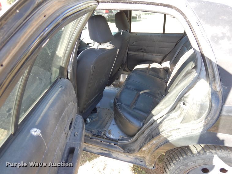 image for item DR1200 2006 Ford Crown Victoria Police Interceptor