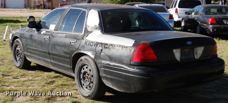 image for item DR1201 2006 Ford Crown Victoria Police Interceptor