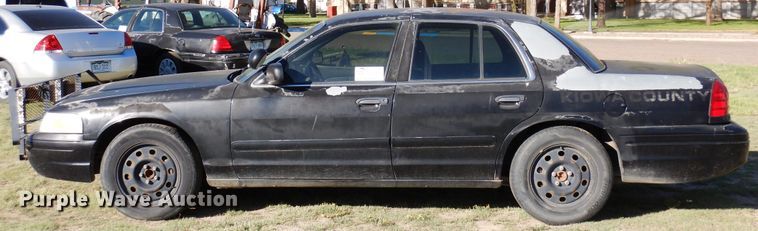 image for item DR1201 2006 Ford Crown Victoria Police Interceptor