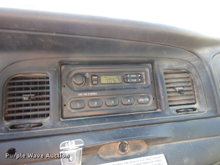 image for item DR1201 2006 Ford Crown Victoria Police Interceptor