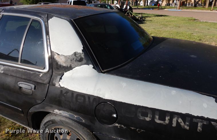 image for item DR1201 2006 Ford Crown Victoria Police Interceptor