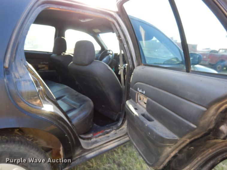 image for item DR1203 2007 Ford Crown Victoria Police Interceptor