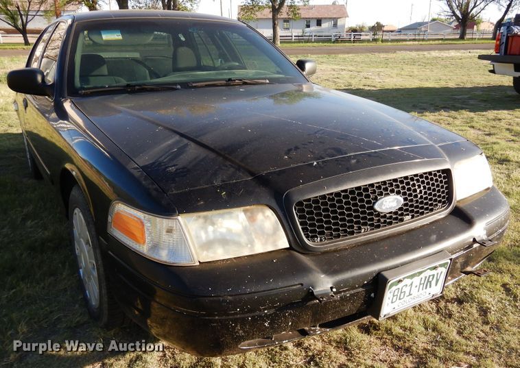 image for item DR1203 2007 Ford Crown Victoria Police Interceptor