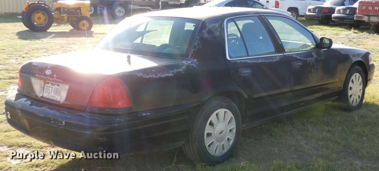 image for item DR1205 2006 Ford Crown Victoria Police Interceptor