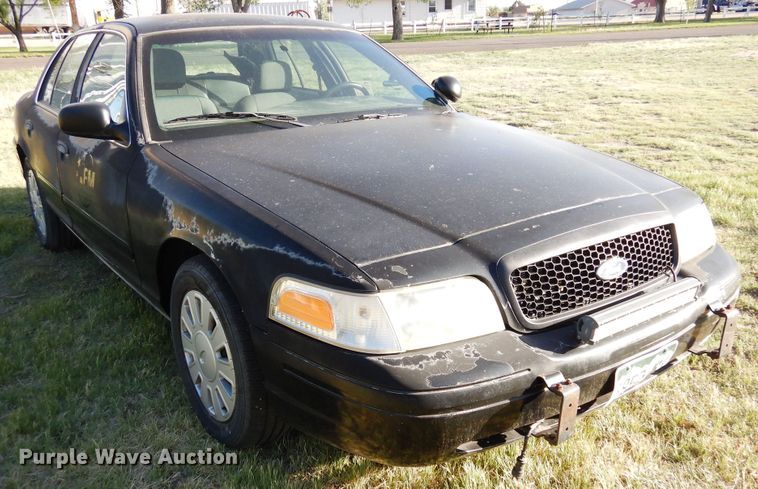 image for item DR1205 2006 Ford Crown Victoria Police Interceptor