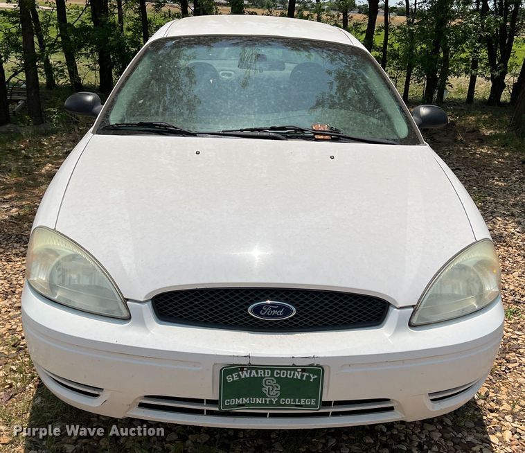 image for item DR1414 2005 Ford Taurus