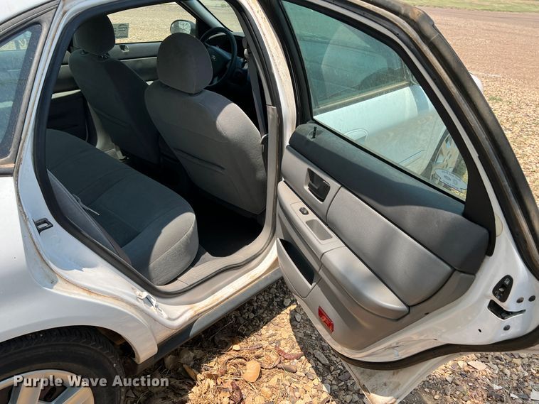 image for item DR1414 2005 Ford Taurus