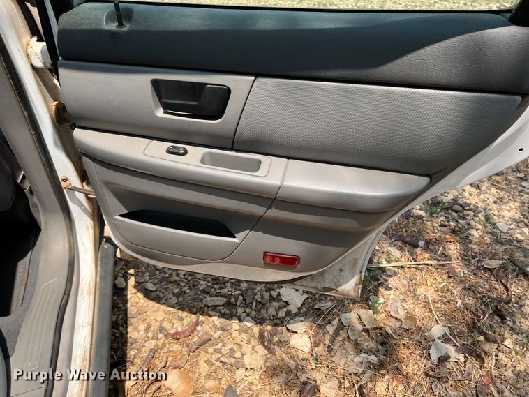 image for item DR1414 2005 Ford Taurus