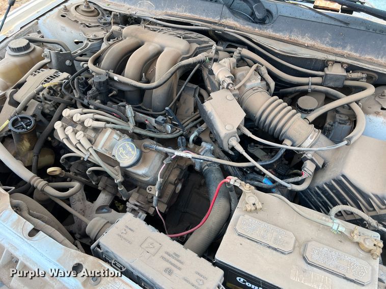 image for item DR1414 2005 Ford Taurus