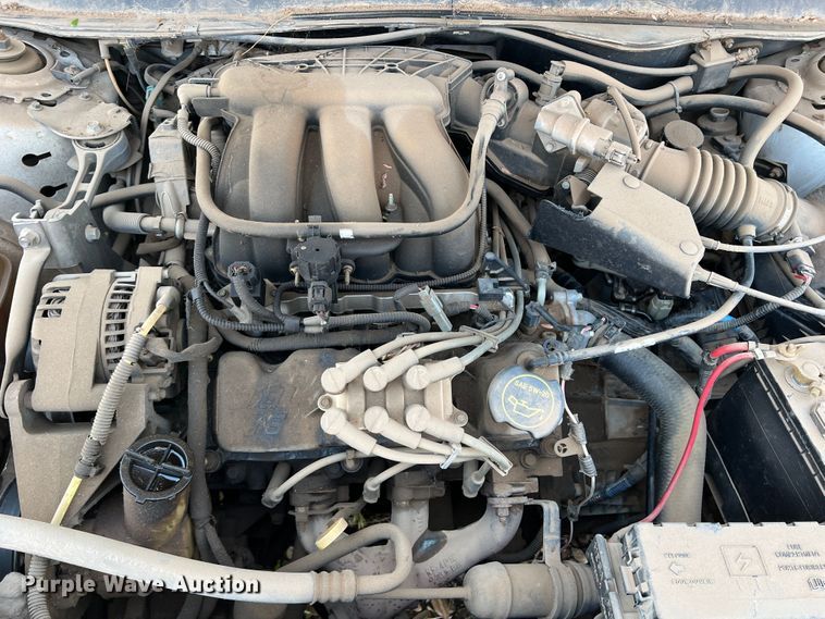 image for item DR1414 2005 Ford Taurus