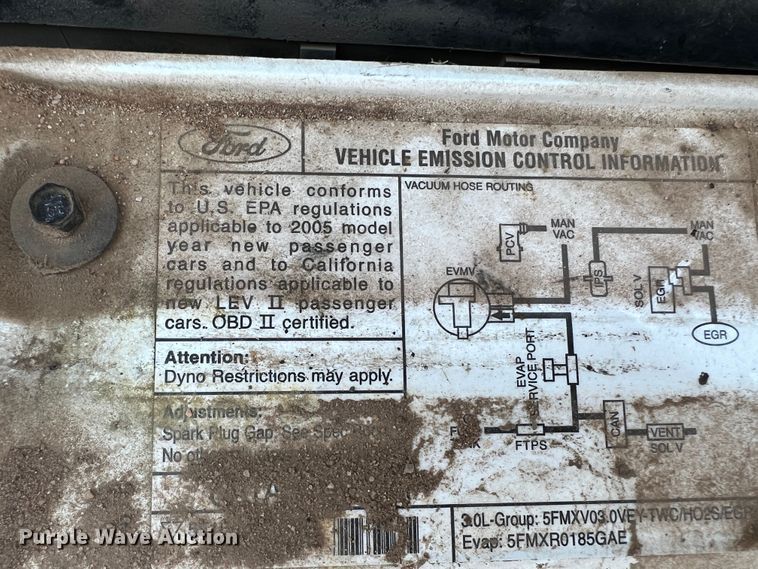 image for item DR1414 2005 Ford Taurus