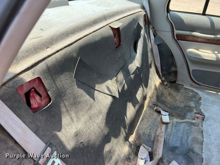 image for item DR1415 1997 Mercury Grand Marquis