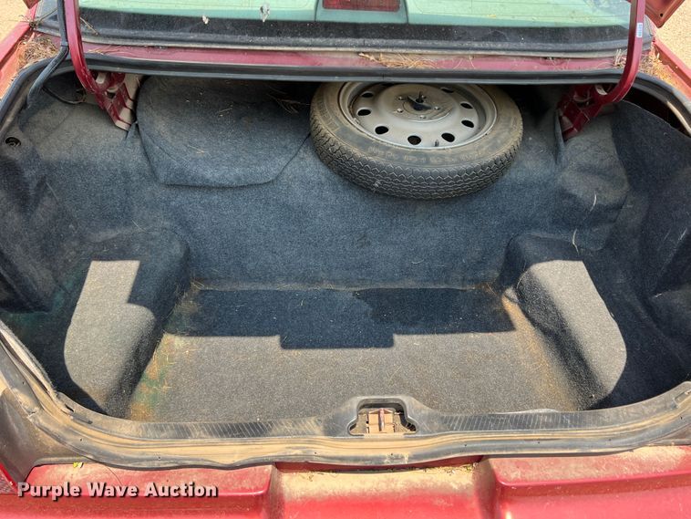 image for item DR1415 1997 Mercury Grand Marquis