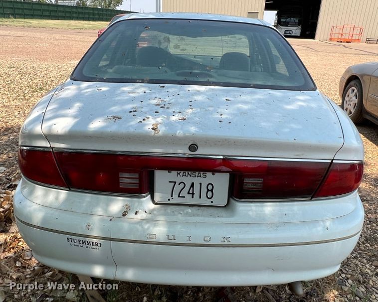 image for item DR1416 2000 Buick Century