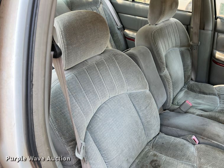 image for item DR1416 2000 Buick Century