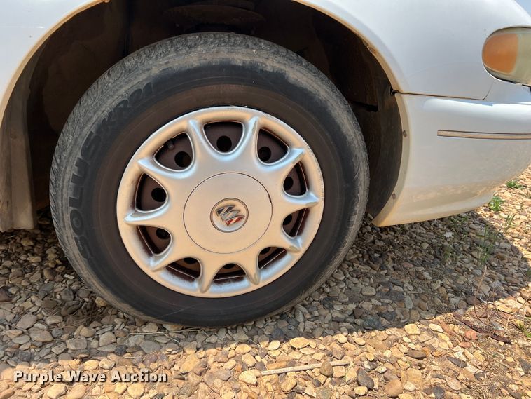 image for item DR1416 2000 Buick Century