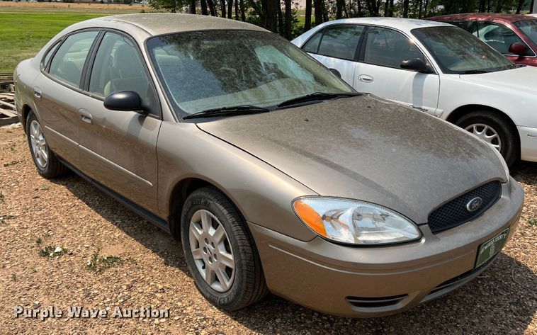 image for item DR1417 2007 Ford Taurus