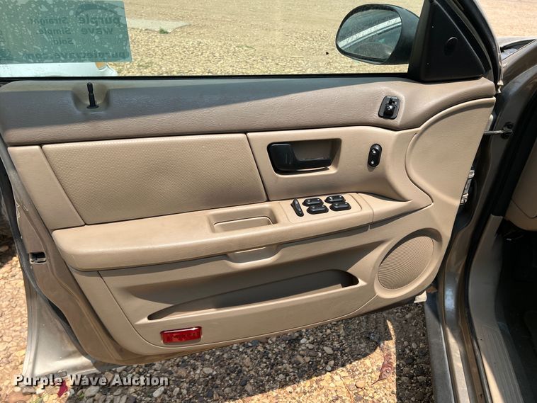 image for item DR1417 2007 Ford Taurus