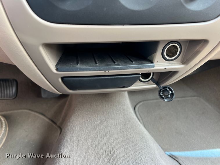 image for item DR1417 2007 Ford Taurus