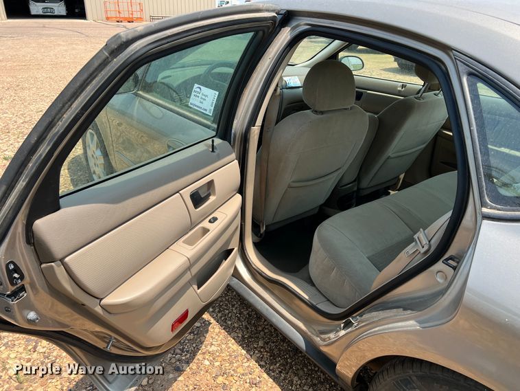 image for item DR1417 2007 Ford Taurus