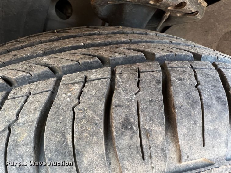 image for item DR1417 2007 Ford Taurus