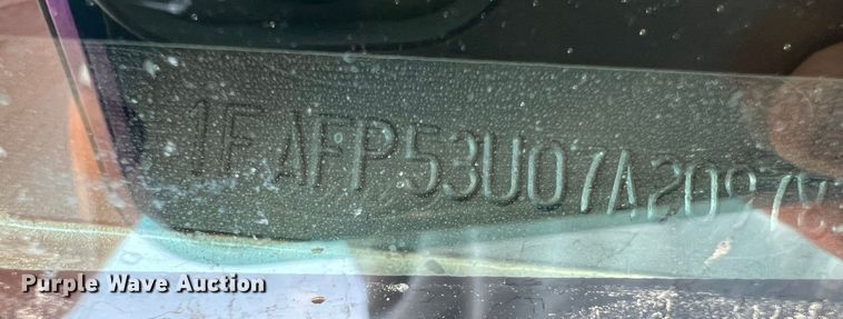 image for item DR1417 2007 Ford Taurus