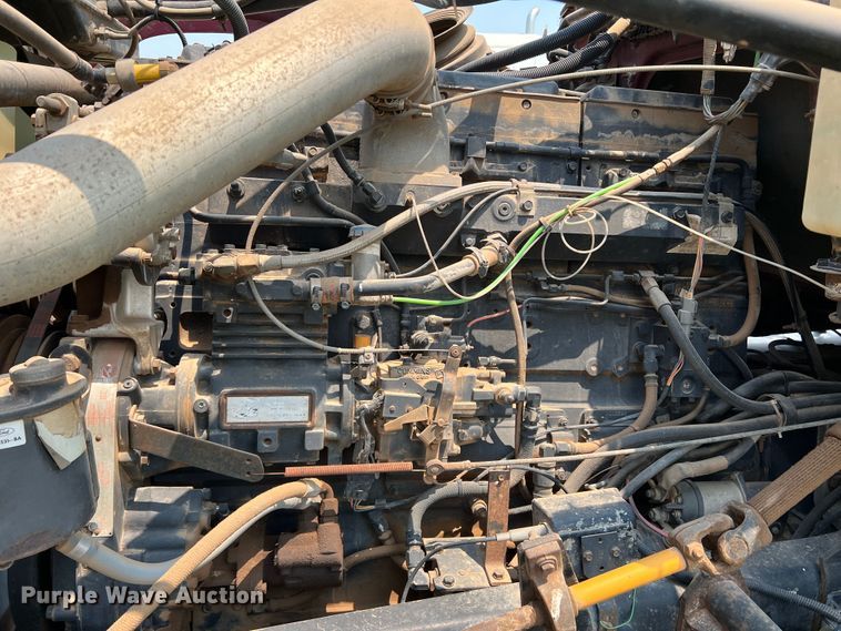 image for item DR1418 1993 Ford LTL9000  semi truck