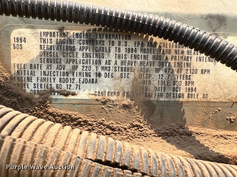 image for item DR1420 1995 Freightliner FLD120  semi truck