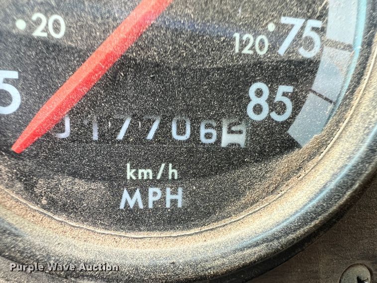 image for item DR1420 1995 Freightliner FLD120  semi truck