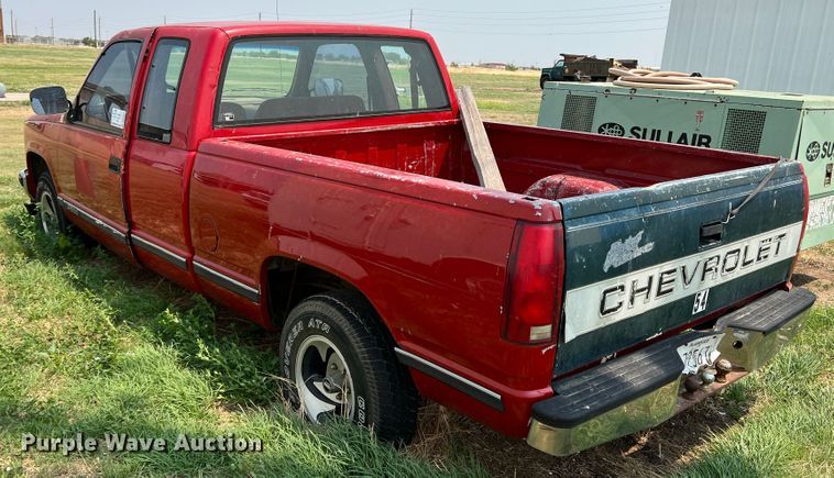 image for item DR1421 1993 Chevrolet C1500  Ext. Cab pickup truck