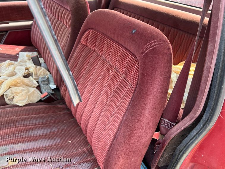 image for item DR1421 1993 Chevrolet C1500  Ext. Cab pickup truck