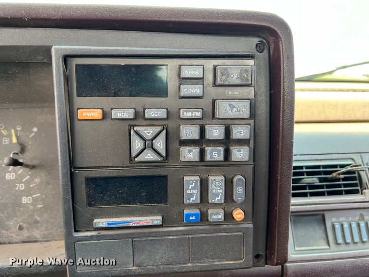 image for item DR1421 1993 Chevrolet C1500  Ext. Cab pickup truck