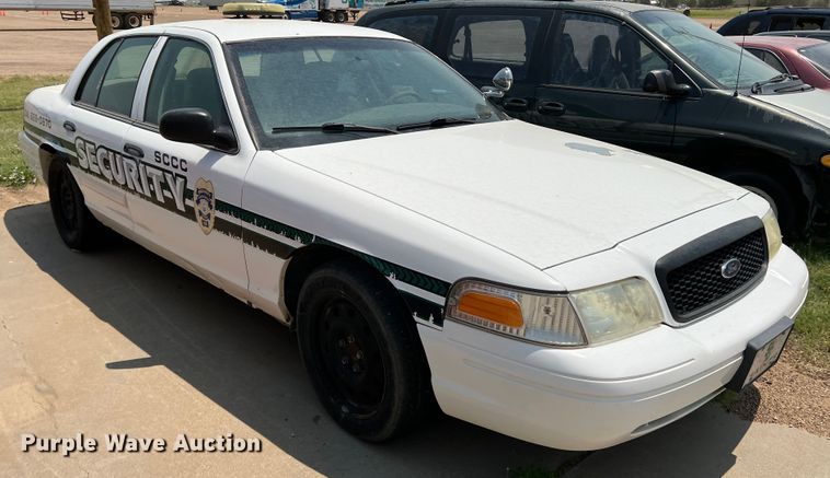image for item DR1424 2010 Ford Crown Victoria Police Interceptor