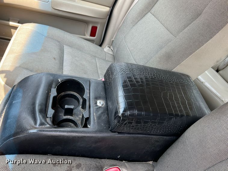 image for item DR1424 2010 Ford Crown Victoria Police Interceptor