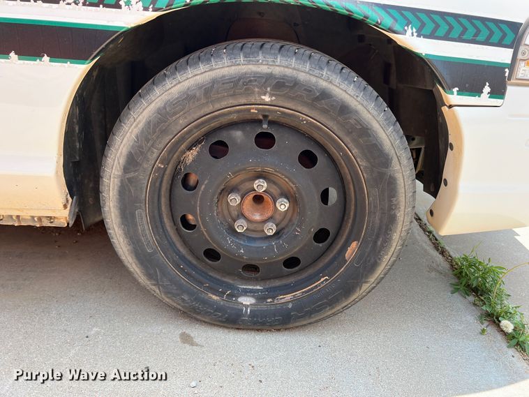 image for item DR1424 2010 Ford Crown Victoria Police Interceptor