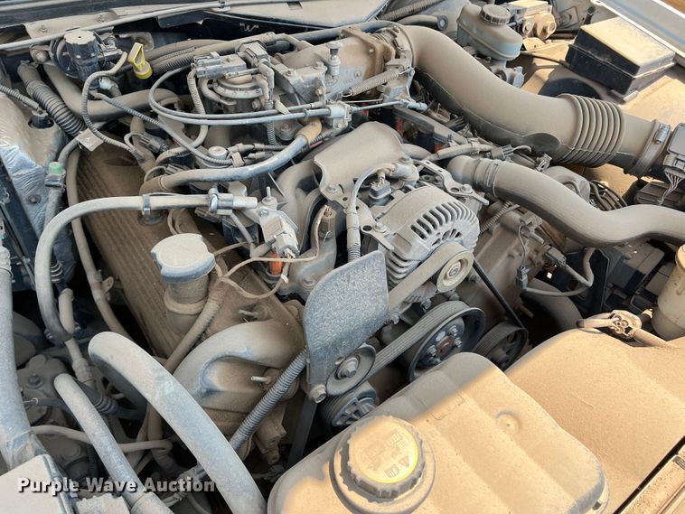 image for item DR1425 2004 Ford Crown Victoria