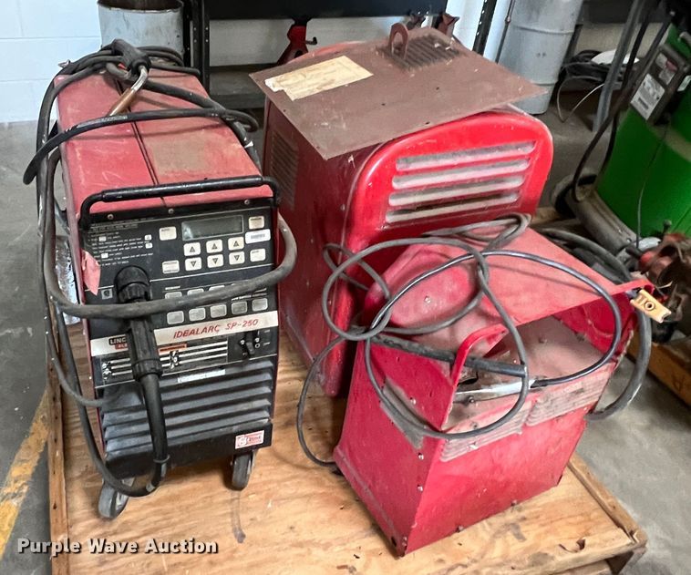 image for item DR1427 (3) welders