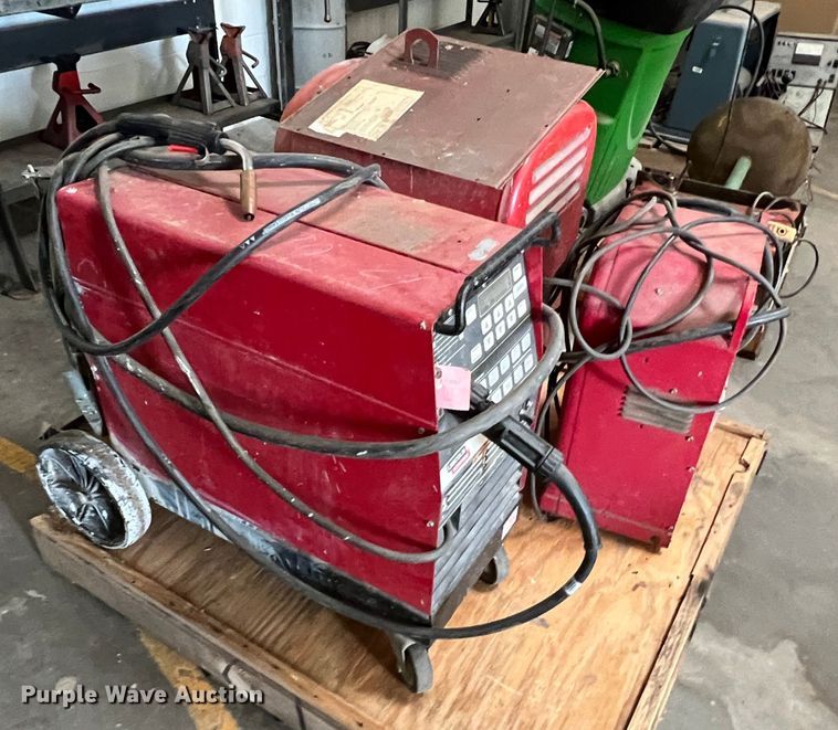 image for item DR1427 (3) welders