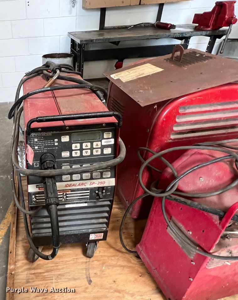 image for item DR1427 (3) welders