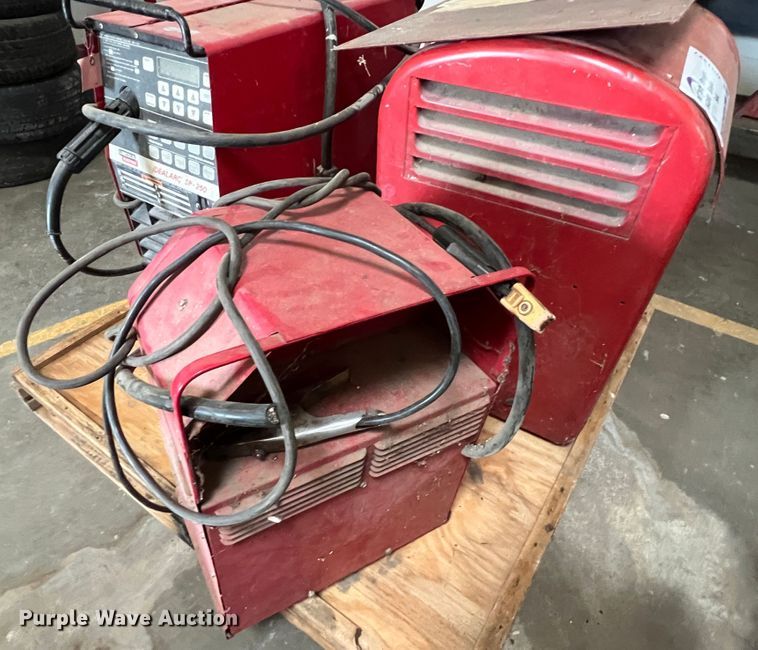 image for item DR1427 (3) welders