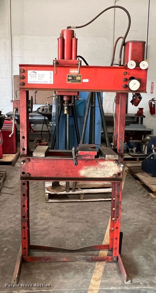 image for item DR1429 Fanco H40 14  press