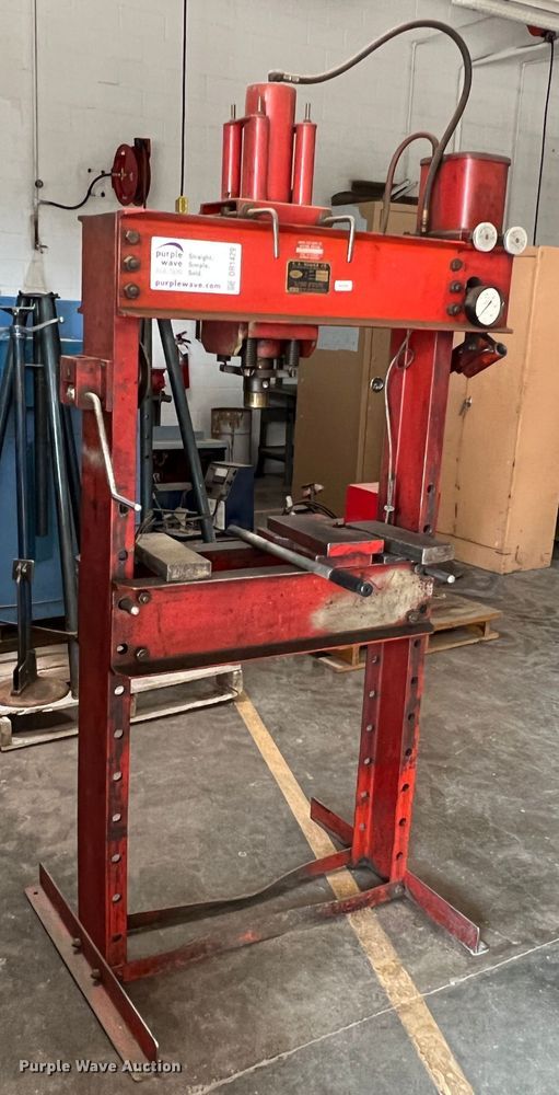 image for item DR1429 Fanco H40 14  press