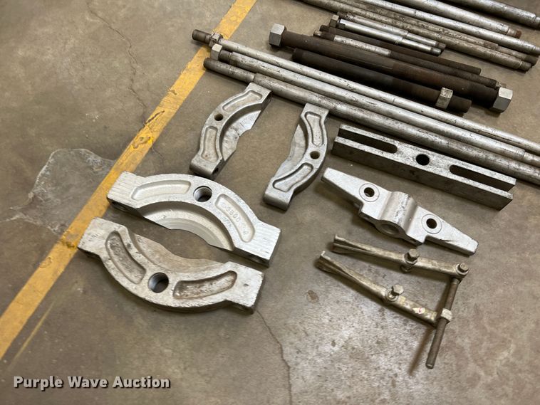 image for item DR1436 Shaw-box  hoist