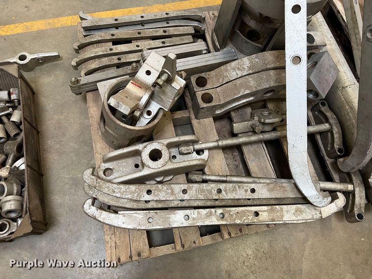 image for item DR1436 Shaw-box  hoist