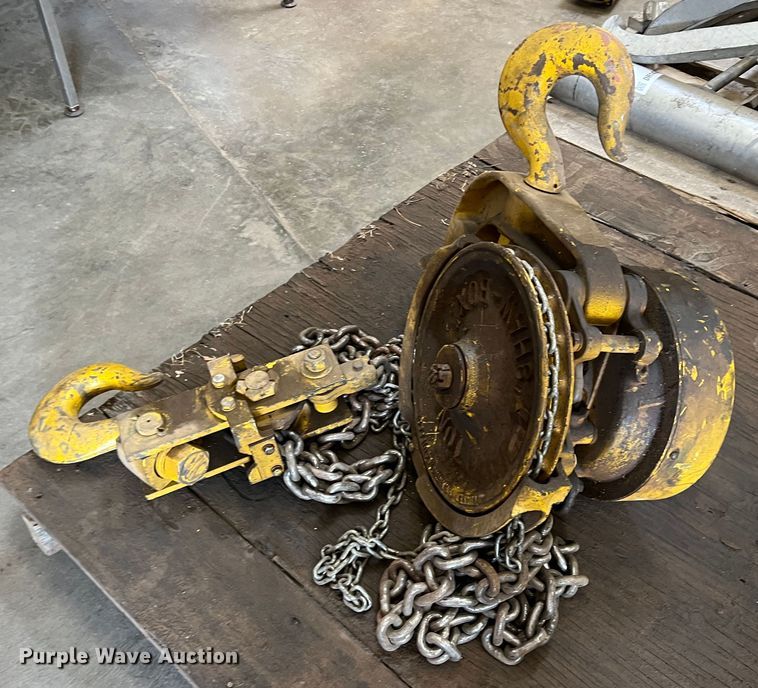 image for item DR1436 Shaw-box  hoist