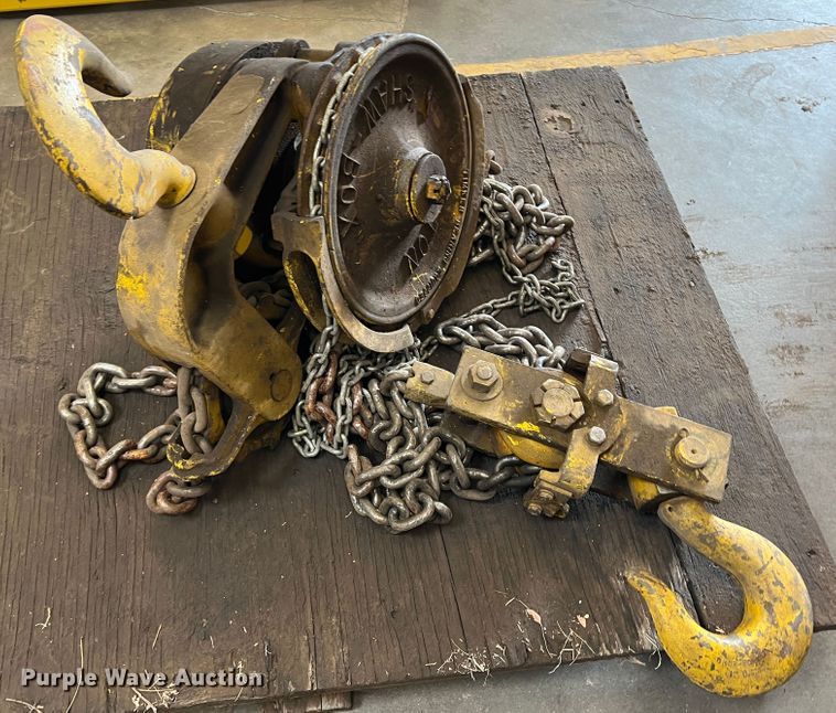 image for item DR1436 Shaw-box  hoist